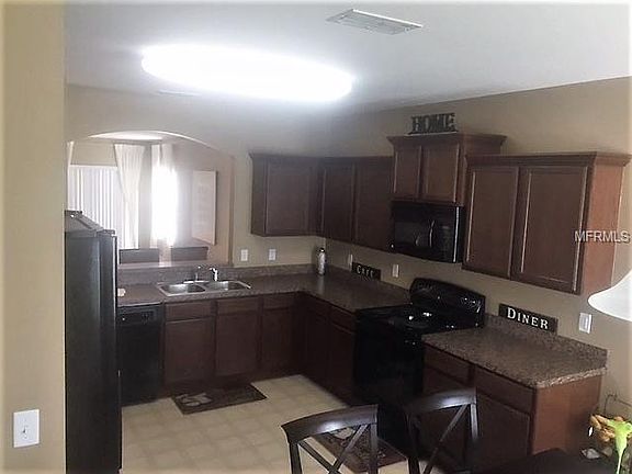 5th image of 3113 Queen Alexandria Dr