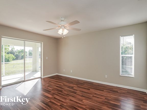 5th image of 3807 NE 23rd Pl
