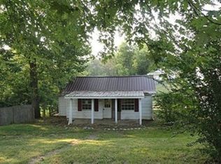 251 2nd St, Milton, WV 25541