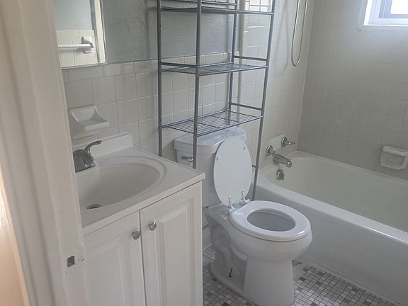 5th image of 12625 W Outer Dr APT 302