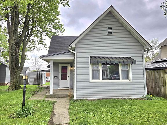 3rd image of 1641 Howell St