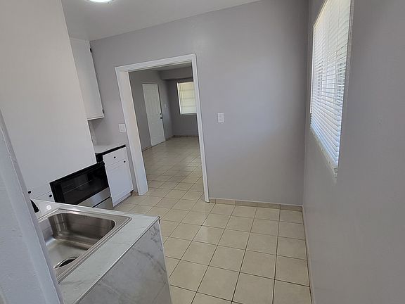 3rd image of 16746 Merrill St #A