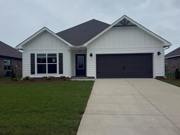 437 Parkerman Ave, Gulf Shores, AL 36542