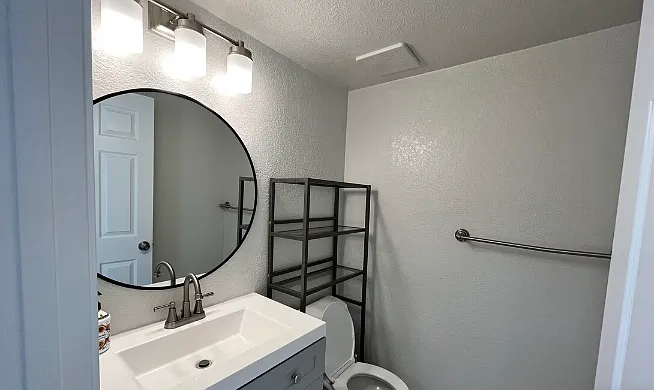 1345 E Grand Ave #A — Photo 5