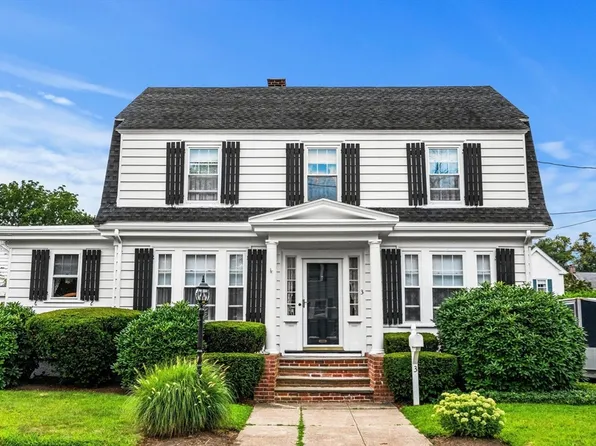 3 Roosevelt Rd, Salem, MA 01970
