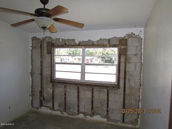 5th image of 1028 Rosella Ln