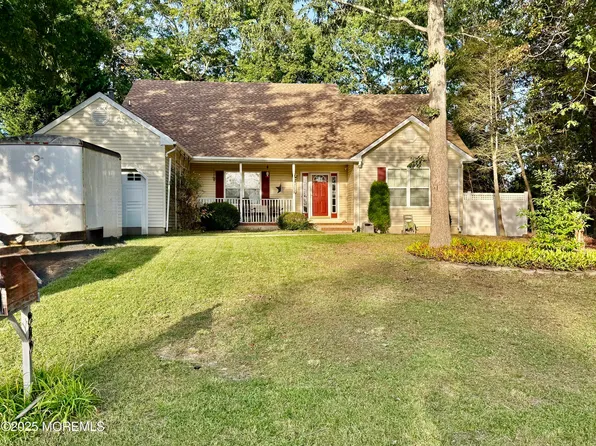 217 Middie Lane, Manahawkin, NJ 08050