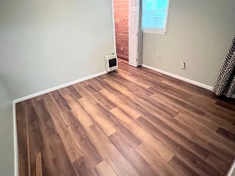 118 Guffey Ter — Photo 28
