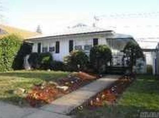 314 E Chester St, Long Beach, NY 11561