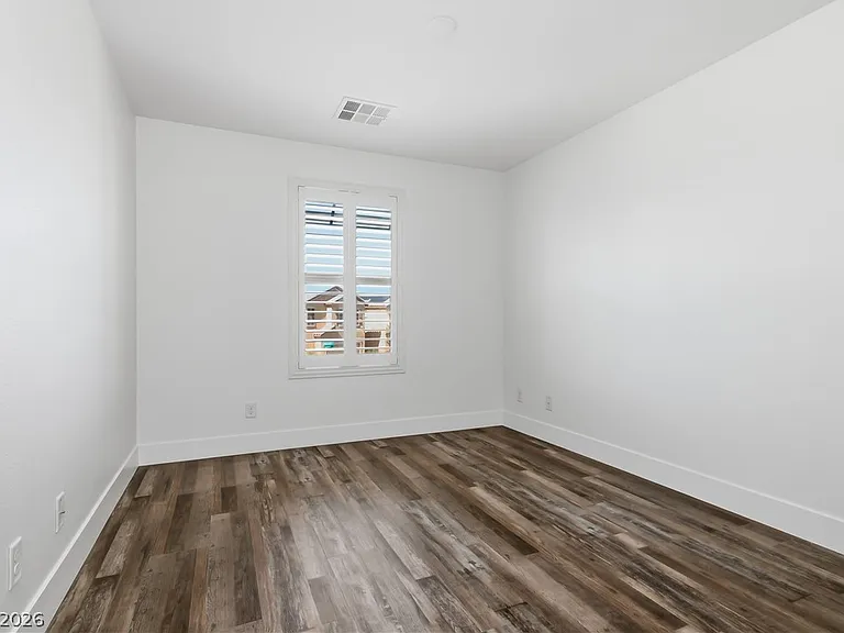 1053 Cactus Rock St — Photo 32