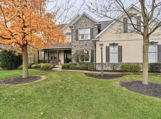 731 Goose Neck Dr, Lititz, PA 17543