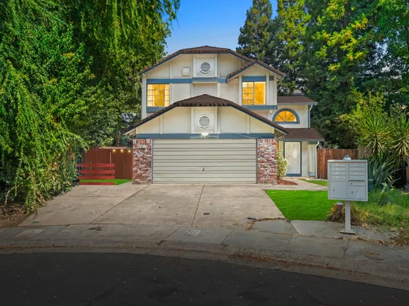 1511 Newborough Dr, Sacramento, CA 95833