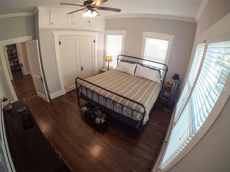 210 Tabor St — Photo 18