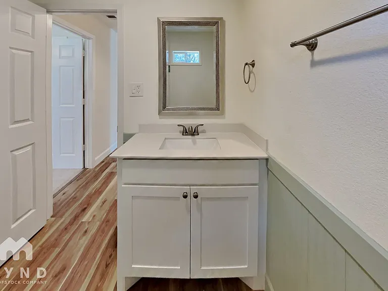 2703 Stellar Ct — Photo 13