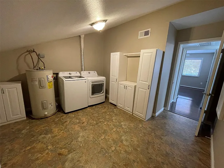 12315 Glenview Dr — Photo 15