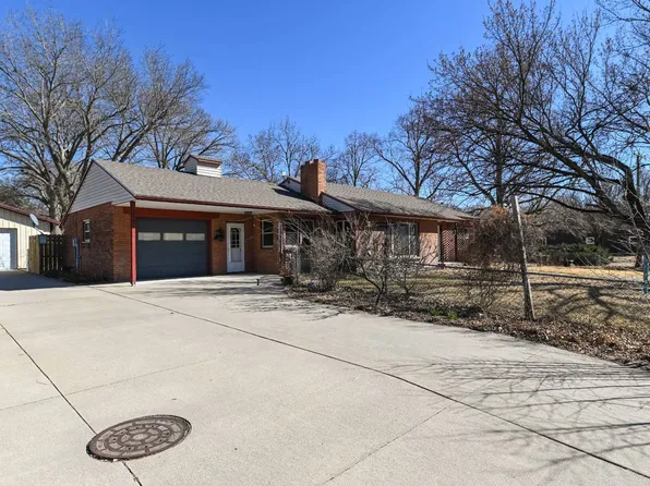 505 Flannery Ave, Cambridge, NE 69022