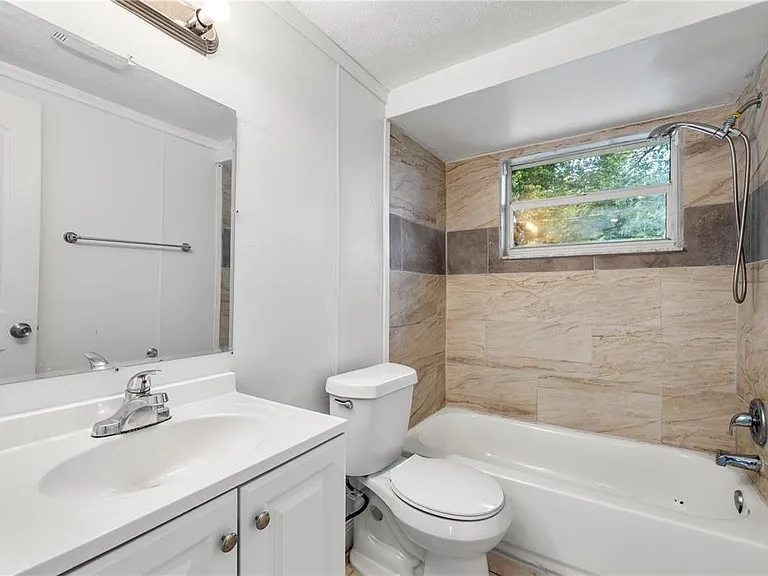 10803 Hyssop St — Photo 20
