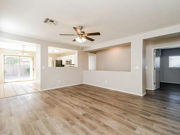4th image of 1080 S Bogle Ct