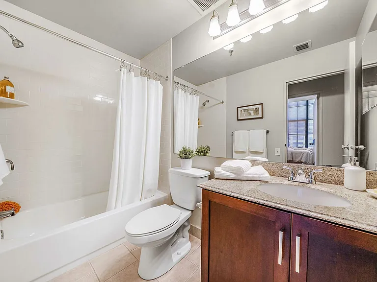 Packard bath