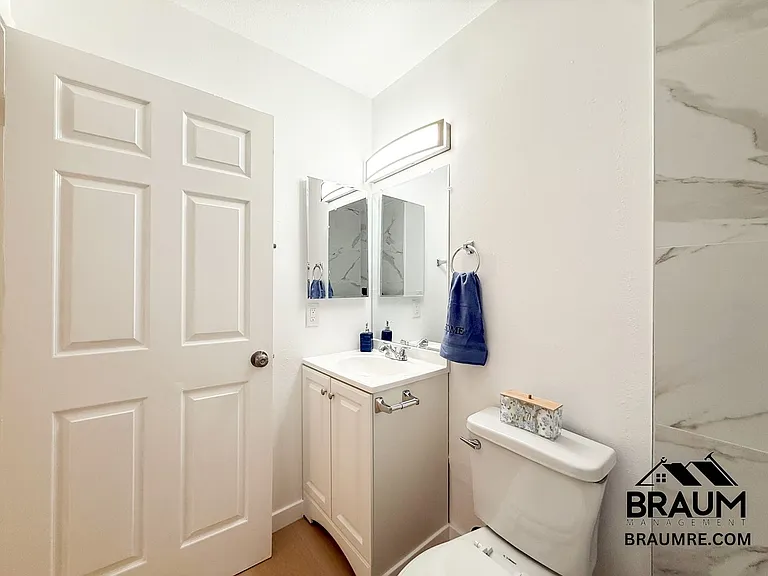 4404 Stern Ave — Photo 32