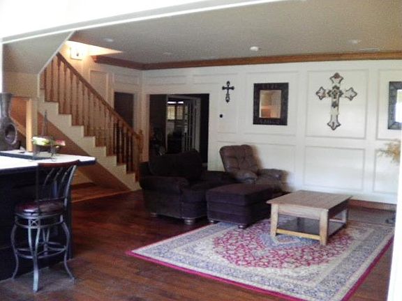 3rd image of 1810 Driftwood Ct