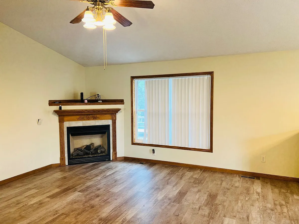 Building Photo - 1321 Overbrooke Dr