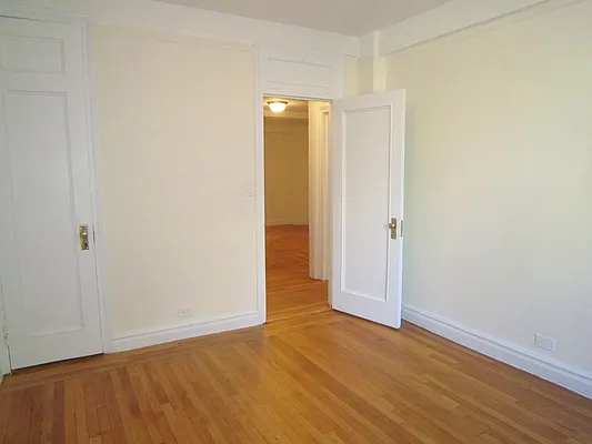 Rented by City Connections Realty | media 35