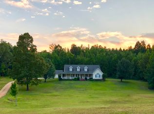 8885 Fernbank Rd, Millport, AL 35576