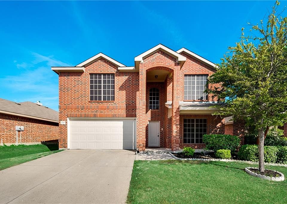1st image of 2047 Lake Trail Dr