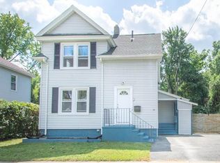 20 Lorimer St, Springfield, MA 01151