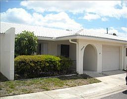 1st image of 10449 Larchmont Pl