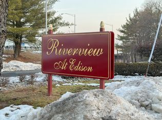 72 Fox Rd APT 1B, Edison, NJ 08817