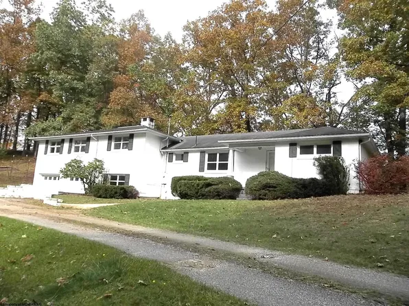 83 Highland Rd, Beverly, WV 26253