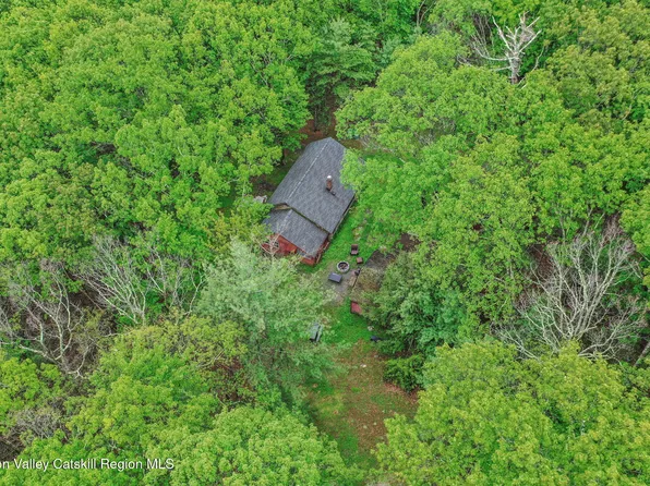 61 Oxbow Road, Kerhonkson, NY 12446