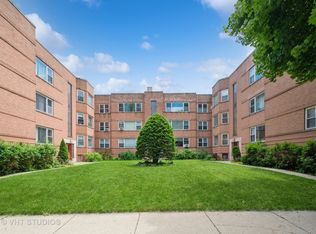 2641 W Fitch Ave #1, Chicago, IL 60645