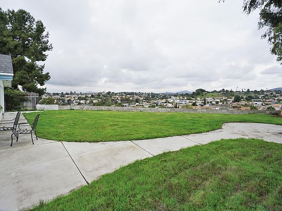 5th image of 333 Lausanne Dr #B