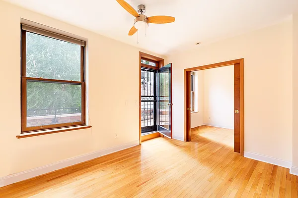 Rented by Engel and Völkers Brownstone Brooklyn | media 26