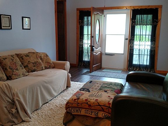2nd image of 106 Green Valley Road