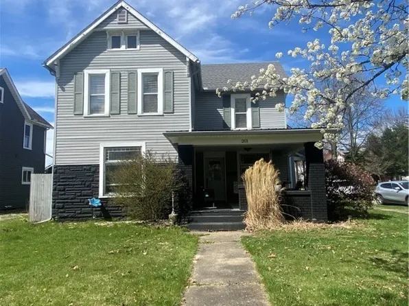 201 W Slingluff Ave, Dover, OH 44622