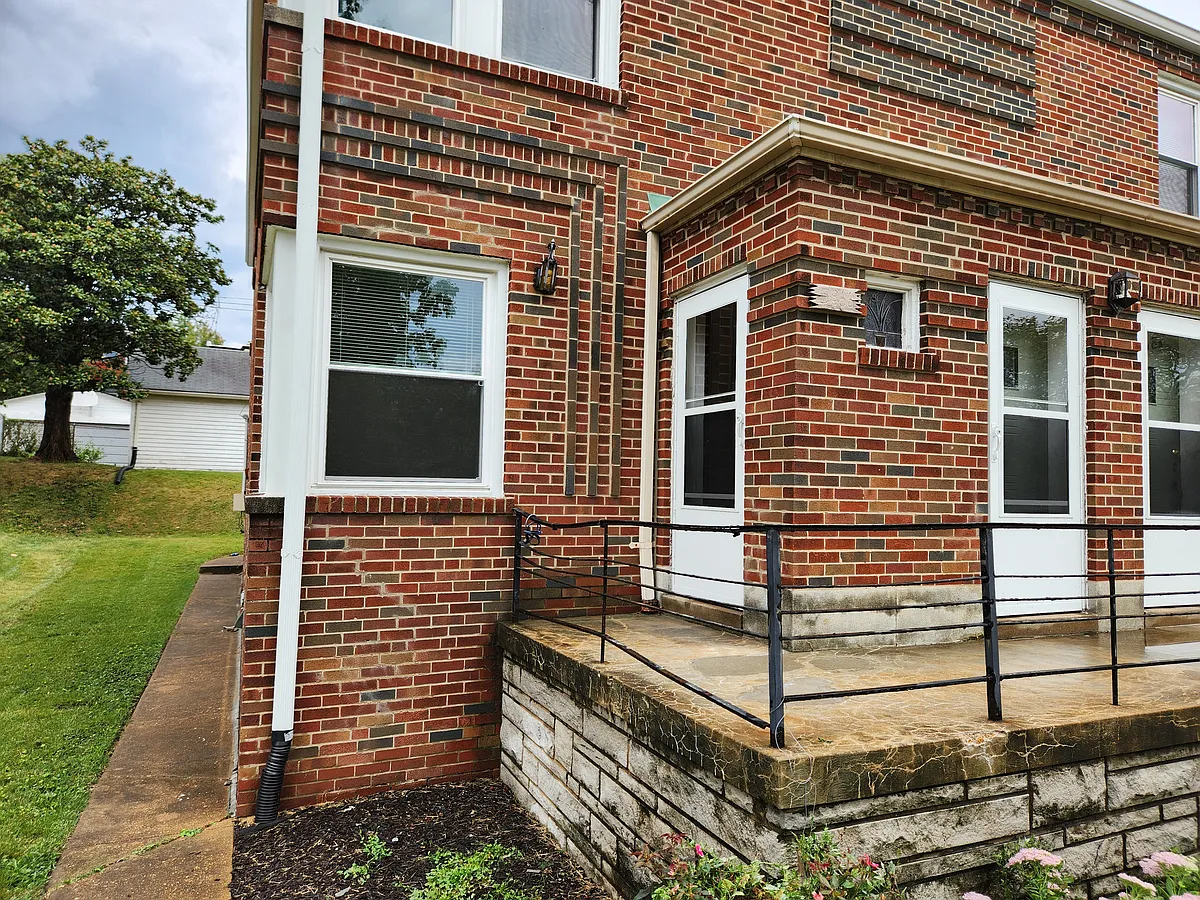 Building Photo - 5868 Christy Blvd #A