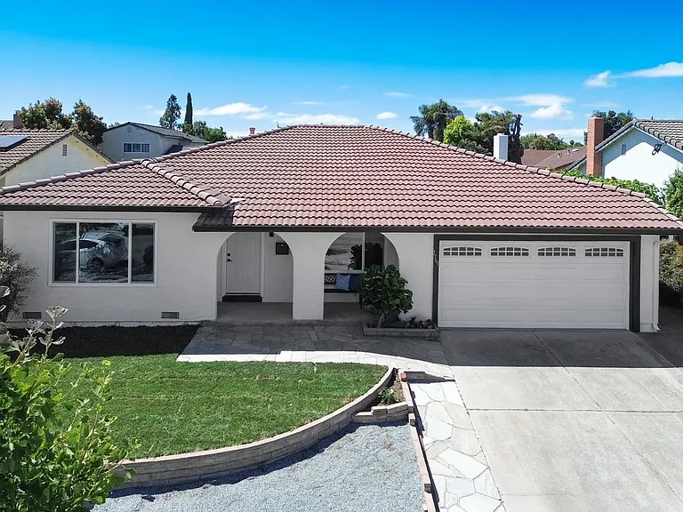 1769 Springsong Dr — Photo 1