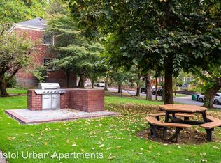 5495 NE Sandycrest Ter APT 2, Portland, OR 97213