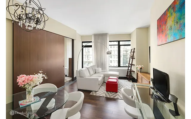 Rented by Douglas Elliman | media 14