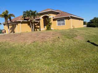 1135 NW 15th Ter, Cape Coral, FL 33993