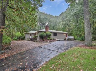 105 Chestnut St, Wrentham, MA 02093