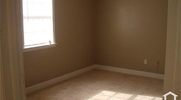 2nd image of 1747 S Court St #1747