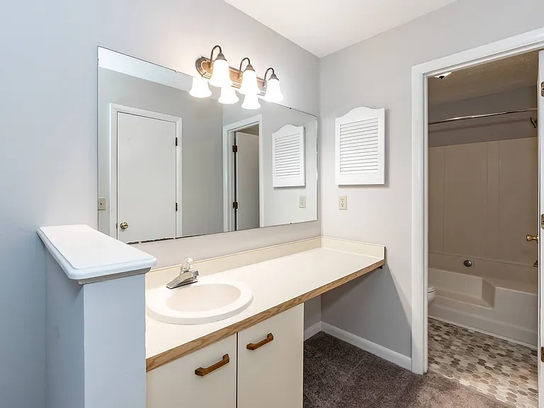 6809 Willowbrook Dr #2 — Photo 14