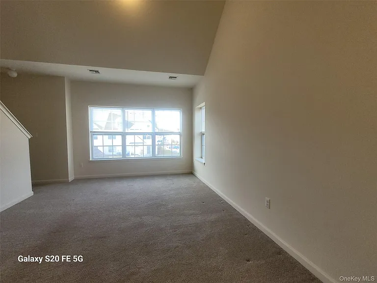 268 Ruth Ct — Photo 6