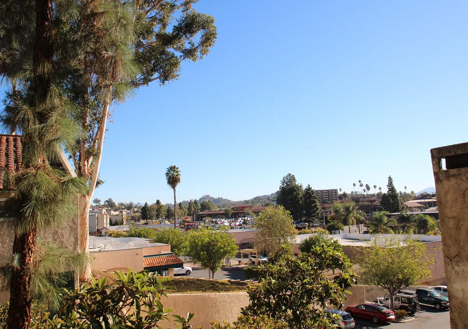 Move In Special! Beautiful 2 BD, 2 BA Condo in the Heart of La Mesa! — Photo 4