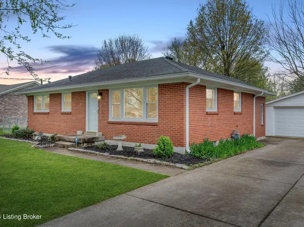3338 Pioneer Trl, Shepherdsville, KY 40165